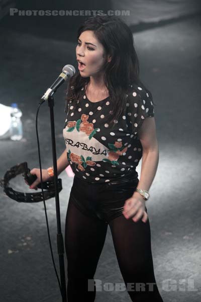 MARINA AND THE DIAMONDS - 2009-11-08 - PARIS - La Cigale - 